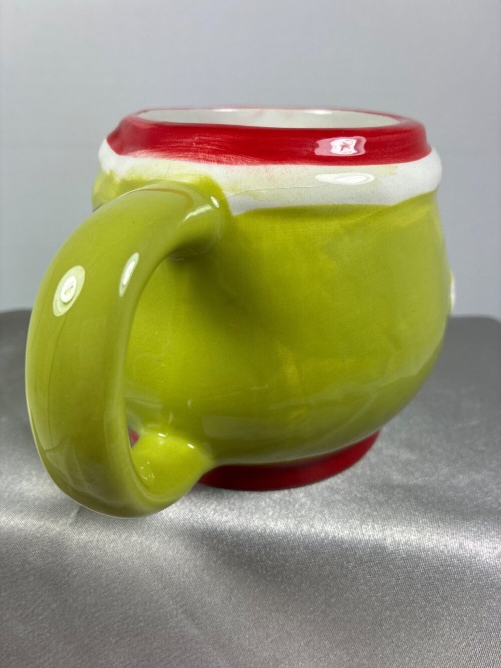 2024 Dr. Seuss The Grinch Sculpted Christmas Mug Santa Hat 14 oz Ceramic Cup - Picture 7 of 11